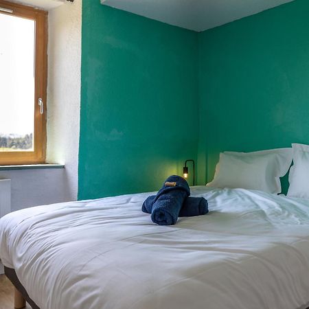 Bed and Breakfast Domaine Du Coq En Pat Augerolles Esterno foto