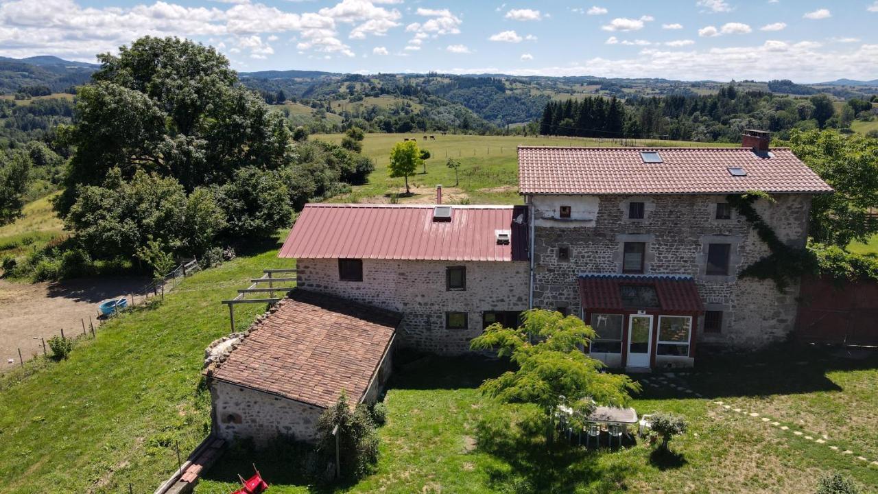 Bed and Breakfast Domaine Du Coq En Pat Augerolles Esterno foto