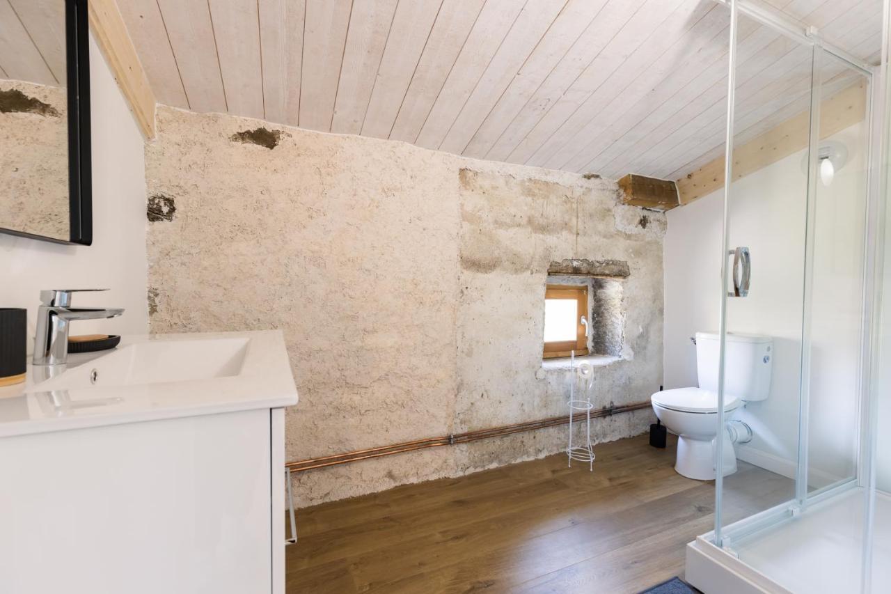 Bed and Breakfast Domaine Du Coq En Pat Augerolles Esterno foto