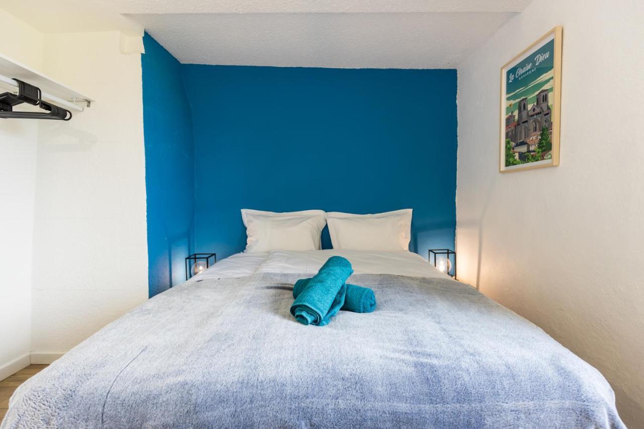 Bed and Breakfast Domaine Du Coq En Pat Augerolles Esterno foto